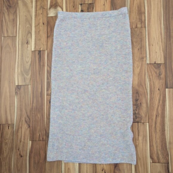 Heartloom knit midi skirt - Picture 5 of 6